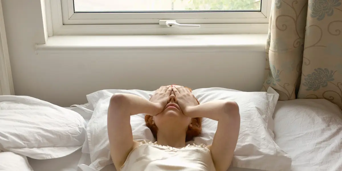 Je n’arrive plus à me lever le matin pour aller travailler : paresse, fatigue ou signal d’alarme ?